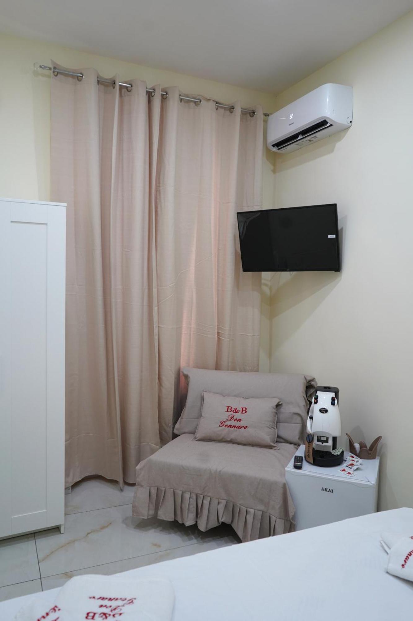 Beb Don Gennaro Bed & Breakfast Napoli Ngoại thất bức ảnh