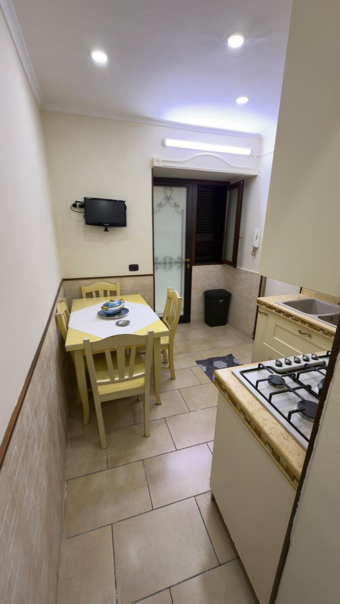 Beb Don Gennaro Bed & Breakfast Napoli Ngoại thất bức ảnh